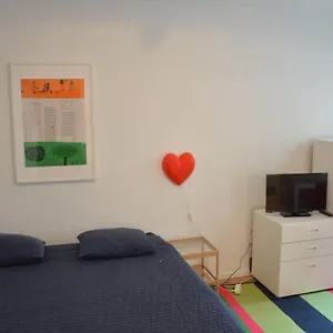 https://nice-studio-in-marolles.brusselshotelsbook.com