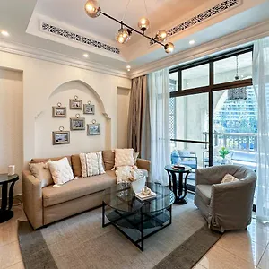  شقة Higuests - Glamorous Apt With Partial Views Of Burj Khalifa الإمارات العربية المتحدة
