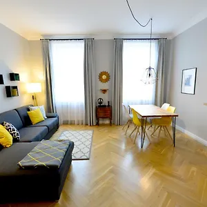  Apartment Sechsschimmelgasse By Easyb&b